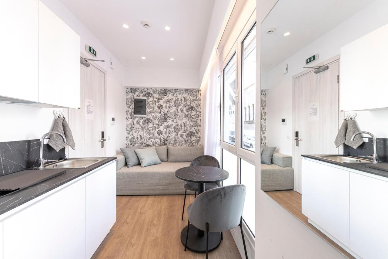 Phaedrus Living Executive Kriel Suites 001 Athens Luaran gambar