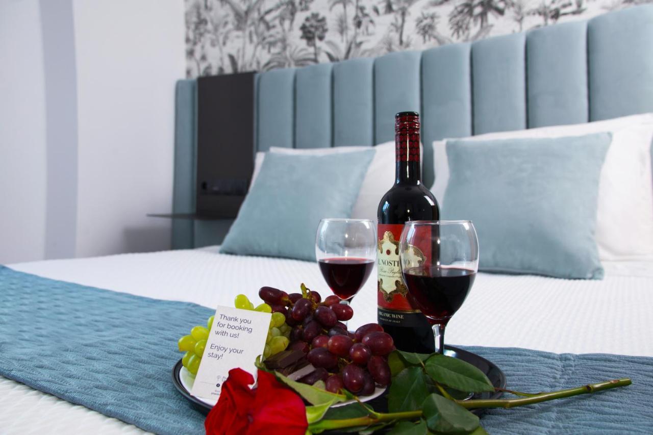 Phaedrus Living Executive Kriel Suites 001 Athens Luaran gambar